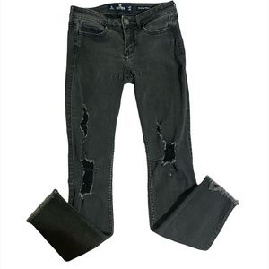 Hollister Low-Rise Super Skinny Crop